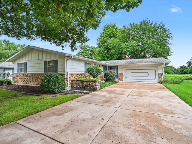 House for sale in Sycamore, Illinois