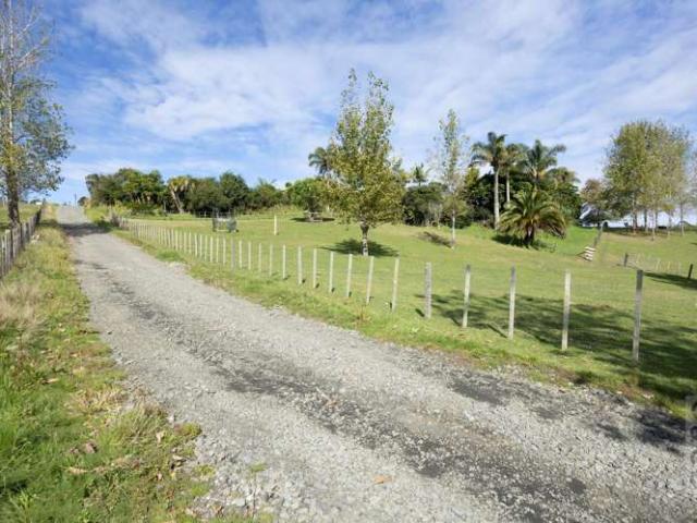 House for sale in Riverhead