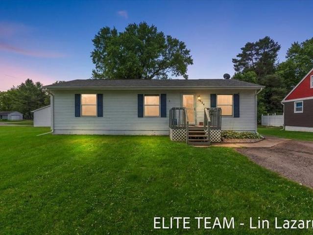 House for sale in Vicksburg, Michigan
