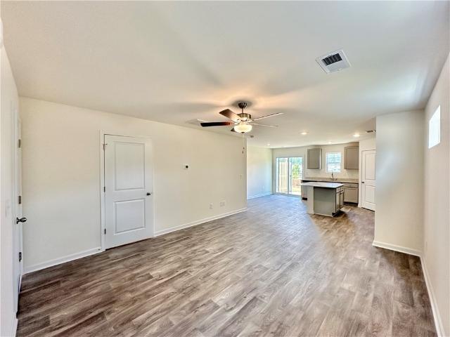 Townhouse for sale in Pendleton