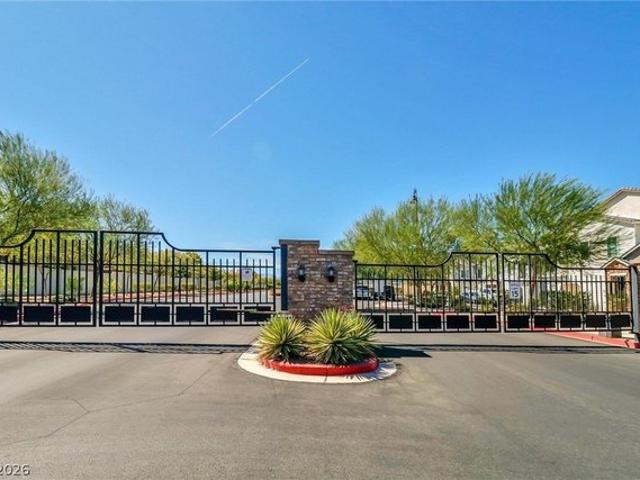 Townhouse for sale in Henderson, Nevada