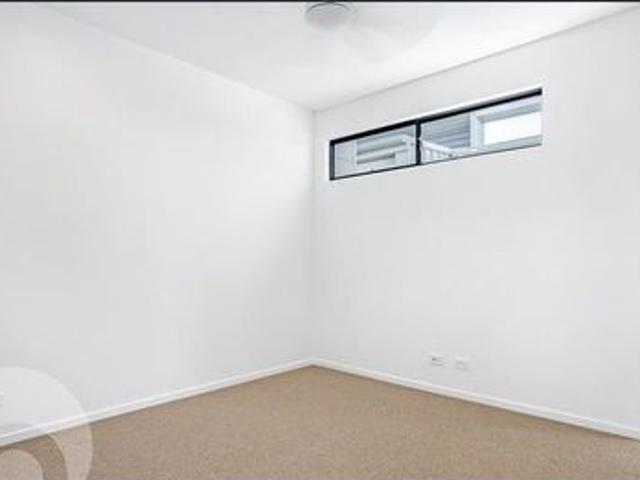 Townhouse for rent in Toombul, Queensland