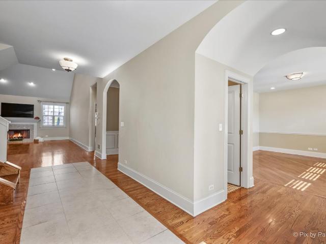 House for sale in Fox River Grove, McHenry County