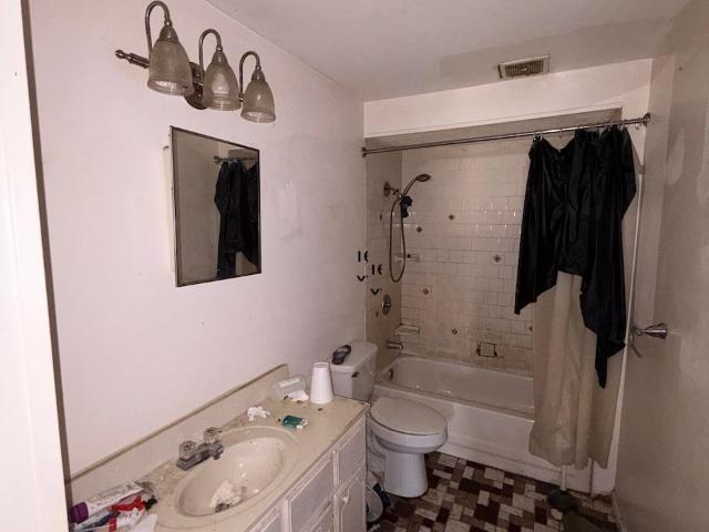 House for sale in Midfield, Alabama