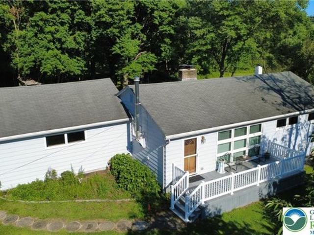 House for sale in Danielsville, Pennsylvania