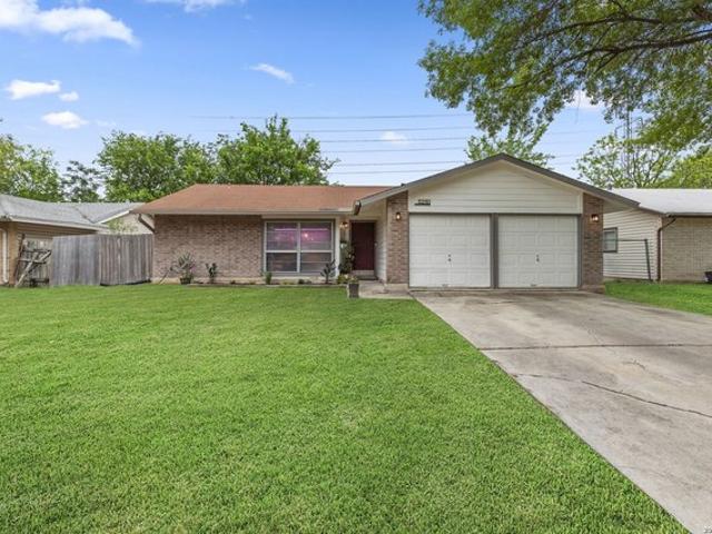 House for sale in Kirby, Texas