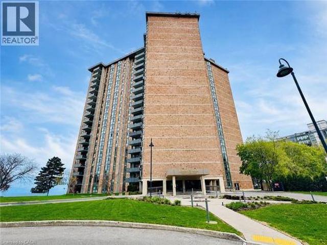 Condo for sale in Burlington, Ontario