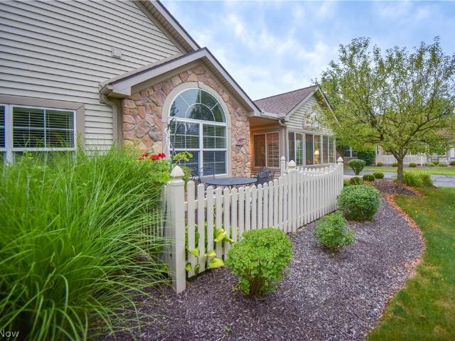Condo for sale in Brunswick, Ohio