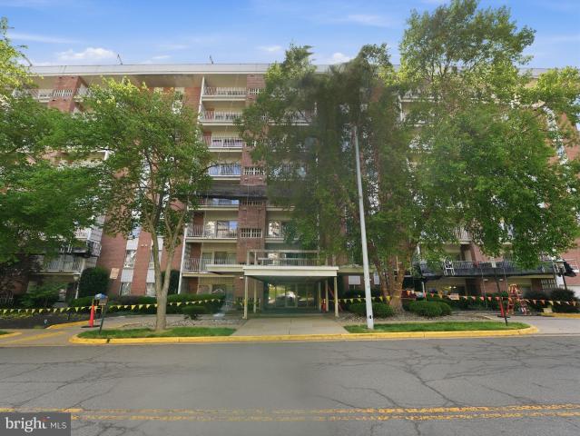 Condo for sale in Virginia