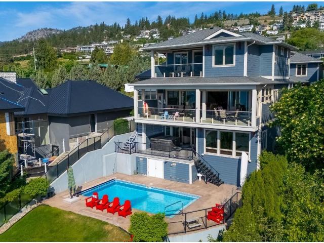 House for sale in Peachland, British Columbia