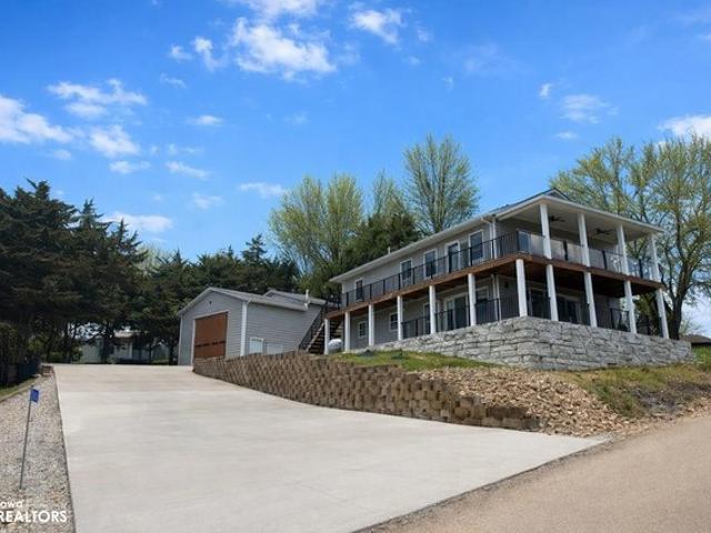 House for sale in Brooklyn, Iowa