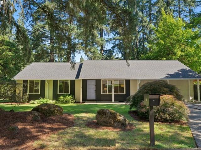 House for sale in Oregonia