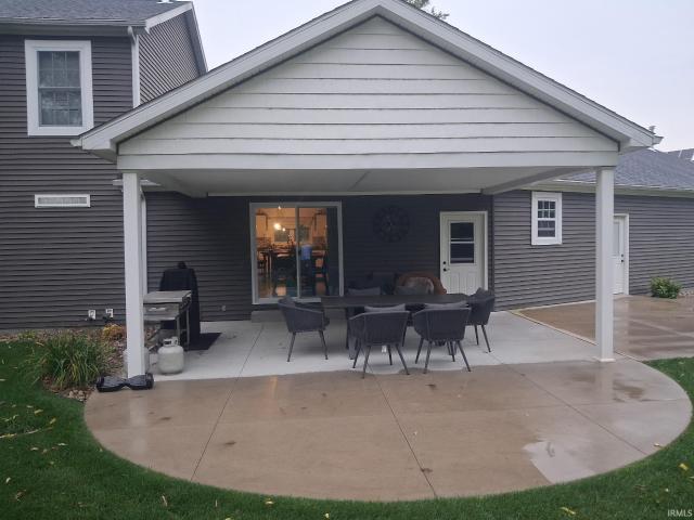 House for sale in Shipshewana, LaGrange County