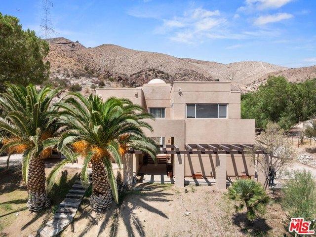 House for sale in Acton, Los Angeles County