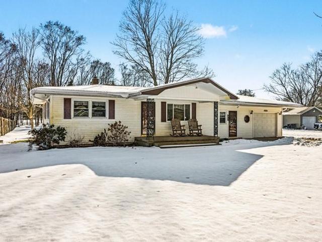 House for sale in Vicksburg, Michigan