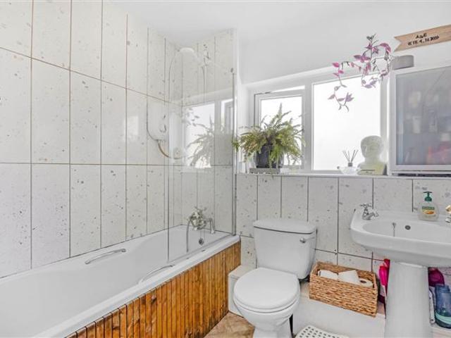 Terraced House for sale in Skerries, North Tipperary