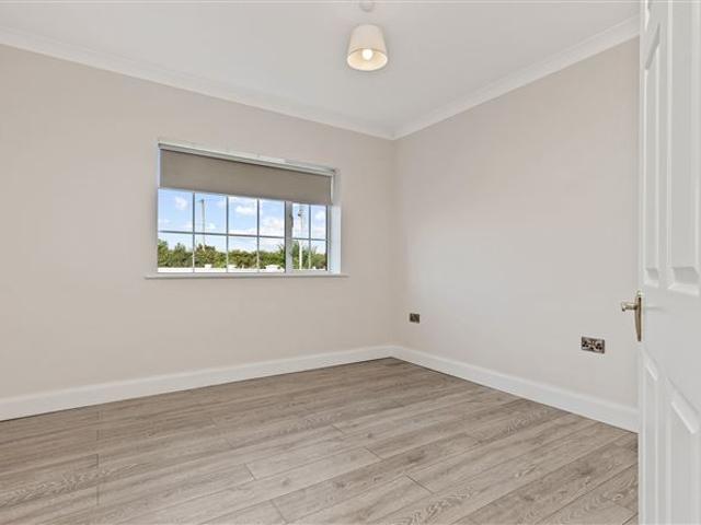 Terraced House for sale in Loch Garman, North Tipperary