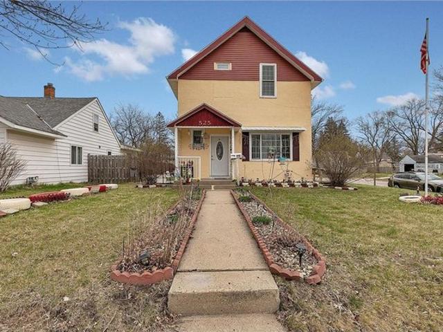 House for sale in Willmar, Minnesota