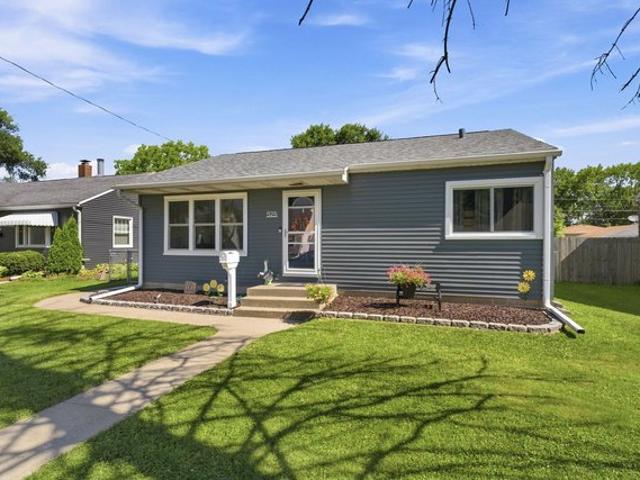 House for sale in Moline, Illinois