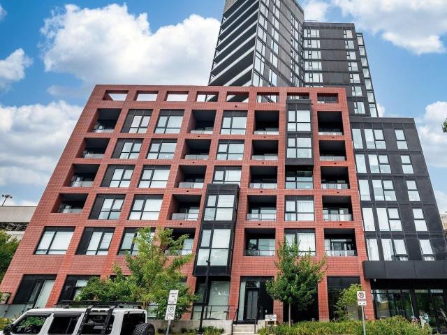 Condo for sale in Toronto, Golden Horseshoe