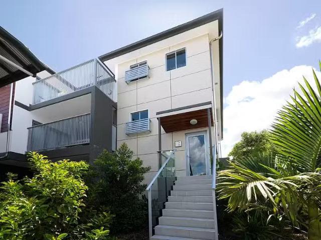 Apartment for rent in Hawthorne, Greater Brisbane