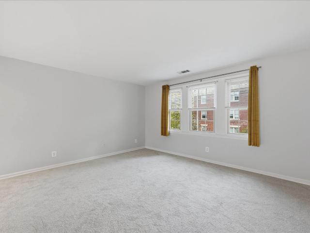 Condo for sale in Virginia