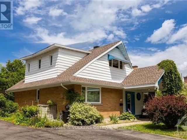 House for rent in Riverview Park, Ottawa