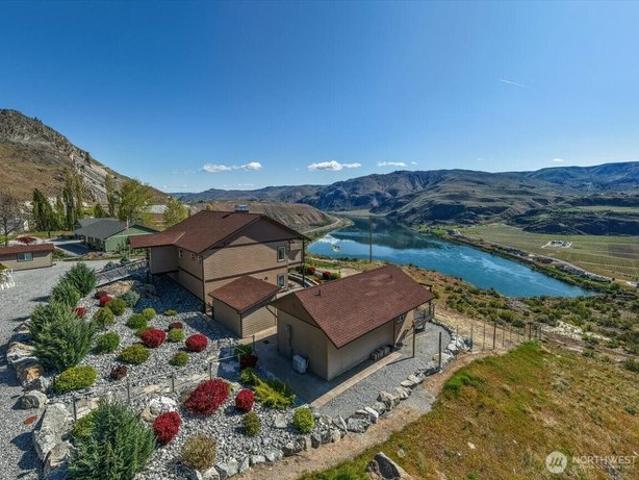 House for sale in Chelan, Washington