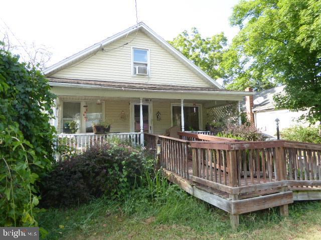 House for sale in Fort Ashby, Mineral County