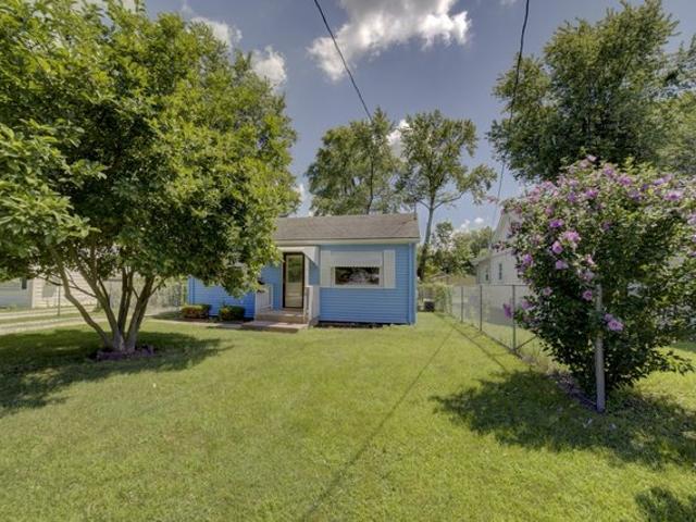 House for sale in Watseka, Illinois