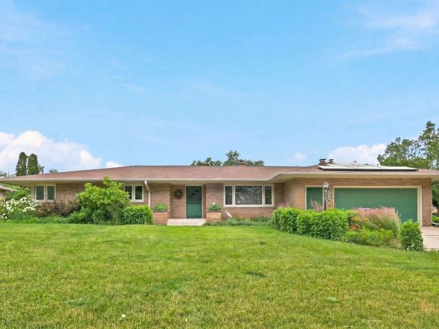 House for sale in Sycamore, Illinois