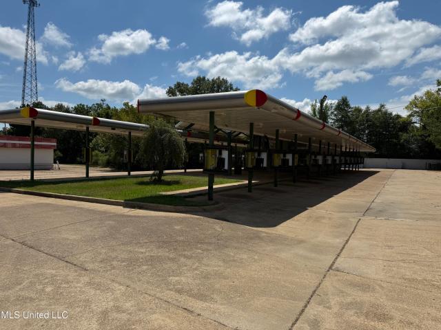 Commercial for sale in Sardis, Mississippi