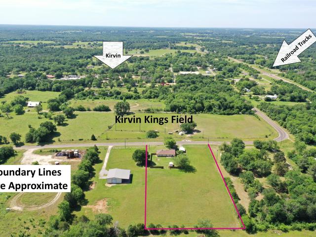House for sale in Kirvin, Texas