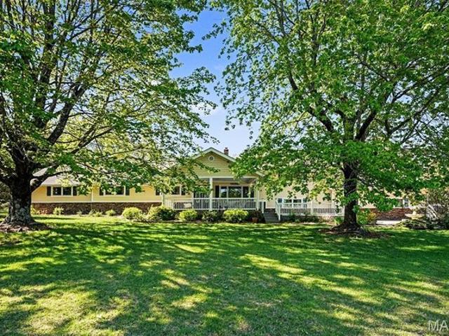 House for sale in Cuba, Missouri