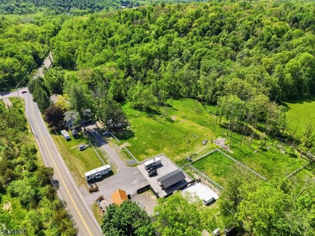 House for sale in Hope, New Jersey