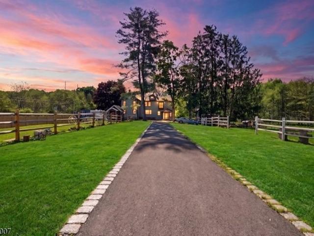 House for sale in Hope, New Jersey