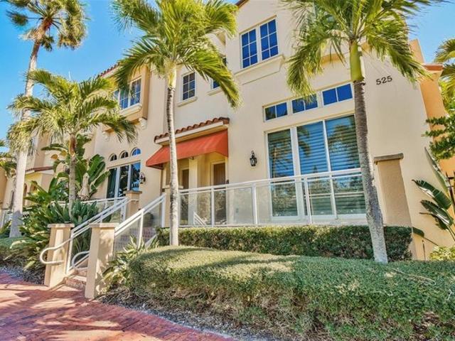 Townhouse for sale in Clearwater, Florida