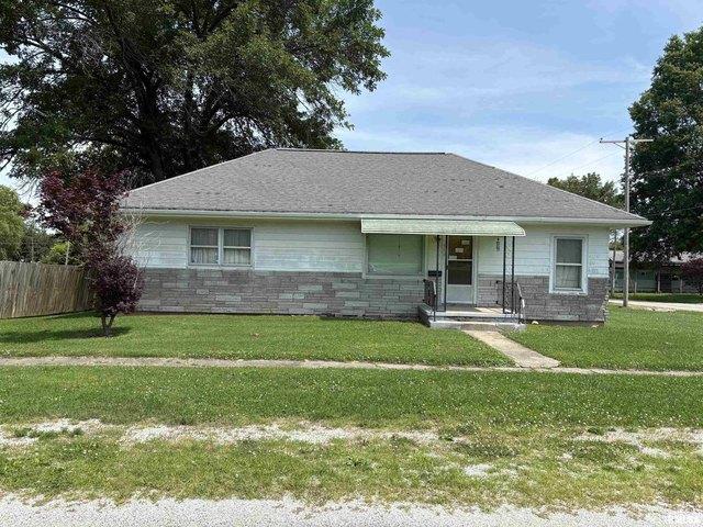House for sale in Nokomis, Illinois