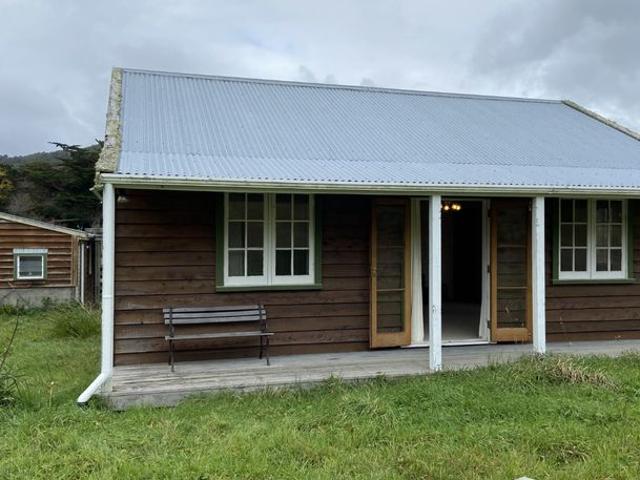House for rent in Days Bay, Wellington