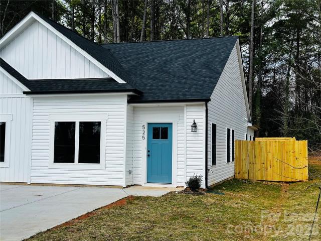 Property for rent in Mecklenburg, North Carolina