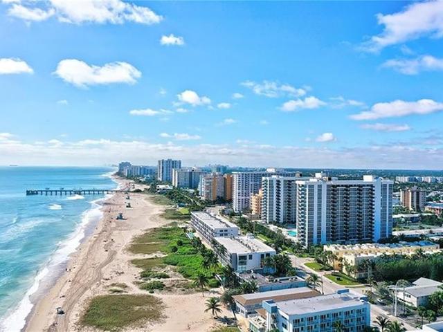 Townhouse for sale in Pompano Beach, Florida