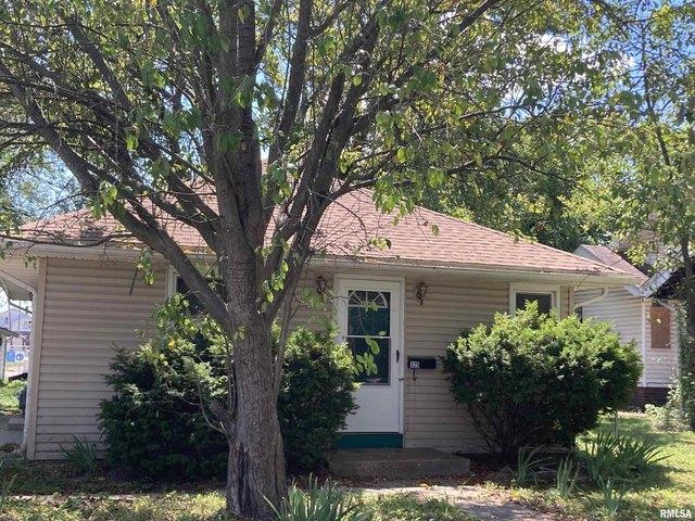 House for sale in Murphysboro, Illinois