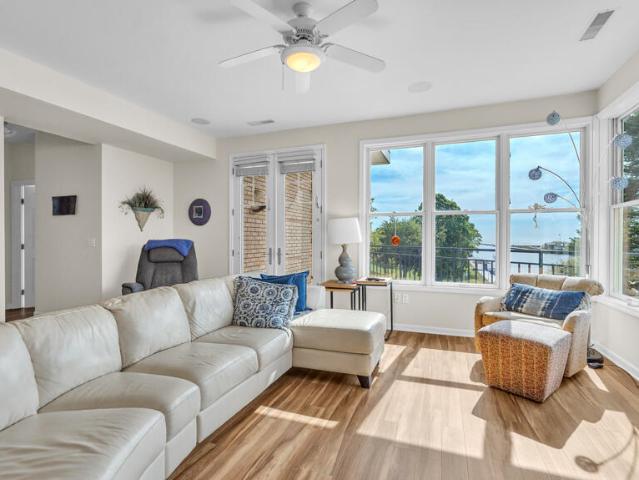 Condo for sale in Sheboygan, Wisconsin