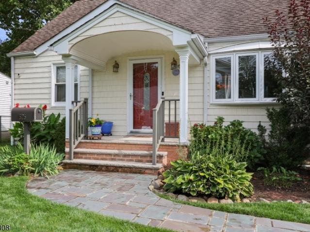 House for sale in Linden, New Jersey
