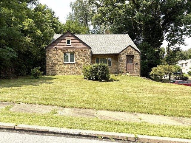 House for sale in New Kensington, Pennsylvania