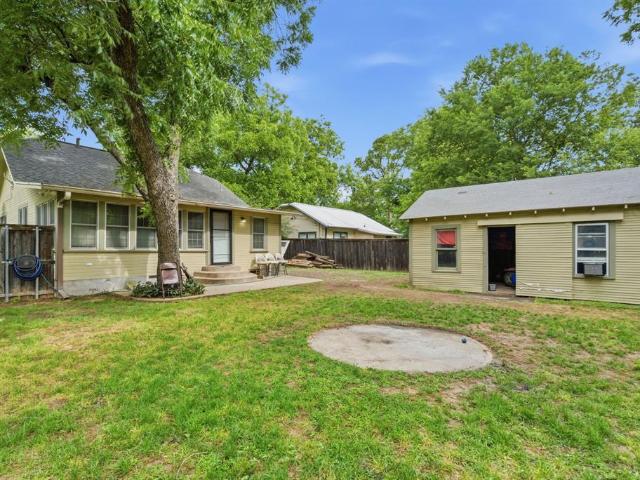 House for sale in De Leon, Texas
