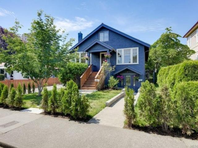 House for sale in Victoria, British Columbia