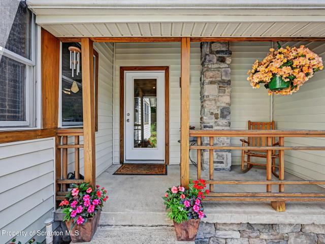 House for sale in Chinchilla, Pennsylvania