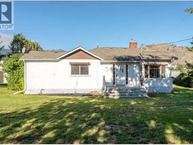 House for sale in Oliver, British Columbia
