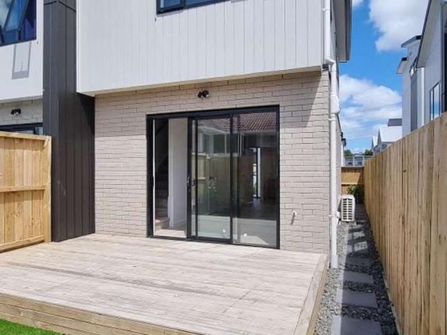 Townhouse for rent in Rapanui